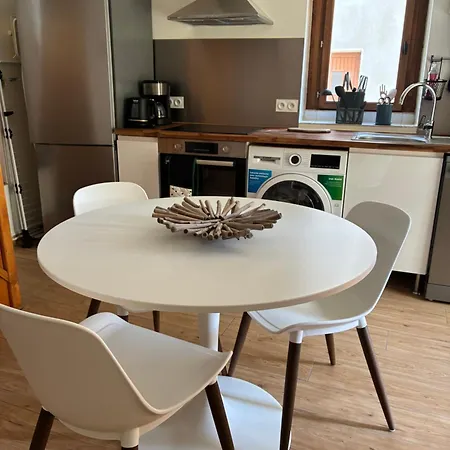 Holiday home Maison La Douceur De Vivre Au Mont D'or - Proche Lyon Saint-Cyr-au-Mont-d'Or